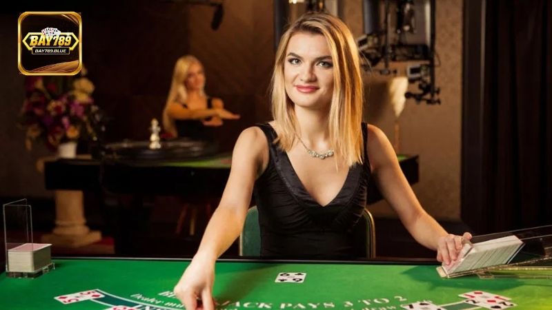 Lý do nên cược Live Casino Bay789